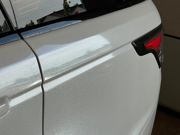 Land Rover Range Rover Sport 15 of 24
