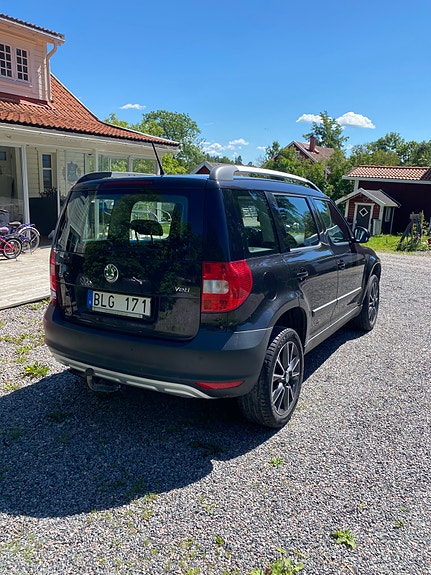 Skoda Yeti 2 of 5