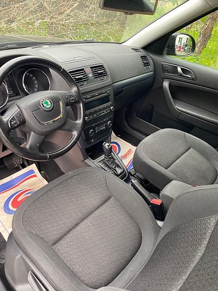 Skoda Yeti 3 of 5