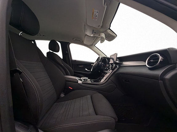 Mercedes-Benz GLC220 d 17 of 30