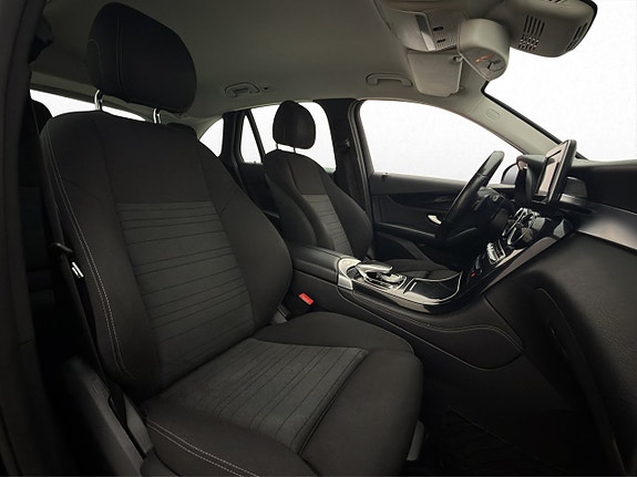 Mercedes-Benz GLC220 d 24 of 30