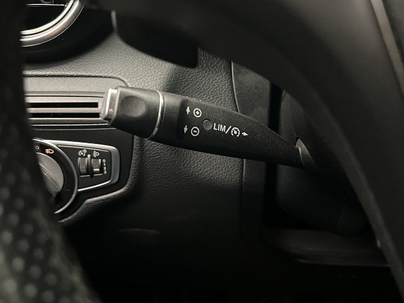 Mercedes-Benz GLC220 d 23 of 30