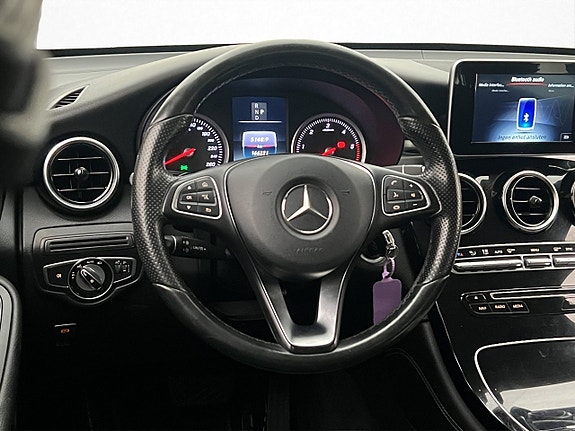 Mercedes-Benz GLC220 d 10 of 30