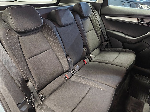 Skoda Karoq 17 of 26