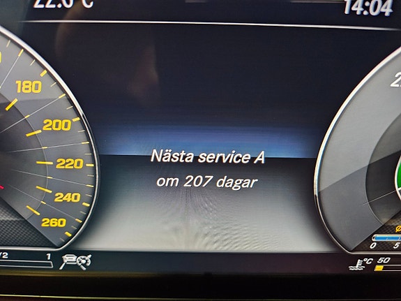 Mercedes-Benz E300 de 24 of 30