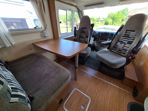 Knaus Sport Liner 650 2.3 MultiJet 10 of 28