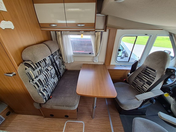 Knaus Sport Liner 650 2.3 MultiJet 9 of 28