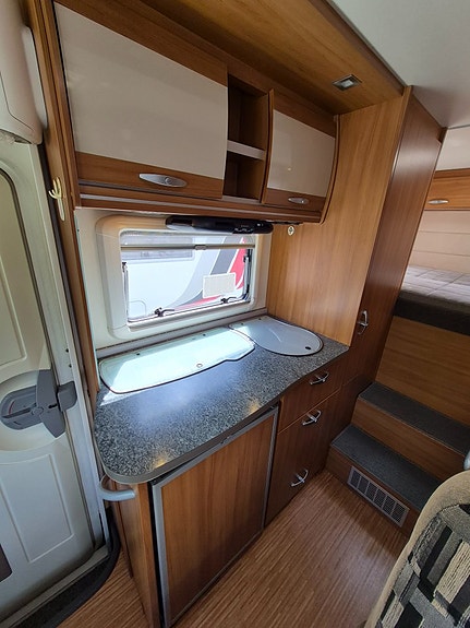 Knaus Sport Liner 650 2.3 MultiJet 13 of 28