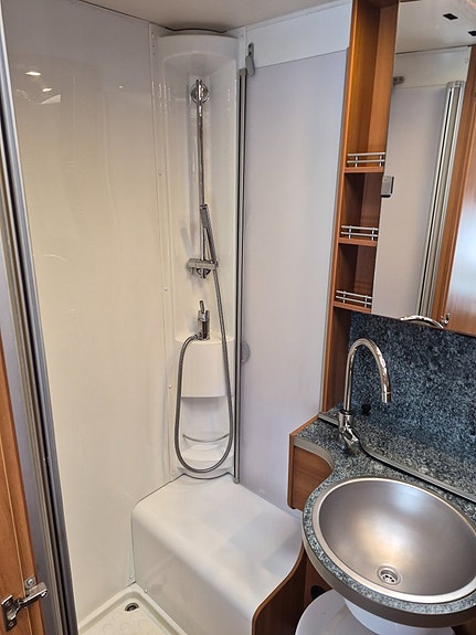 Knaus Sport Liner 650 2.3 MultiJet 20 of 28