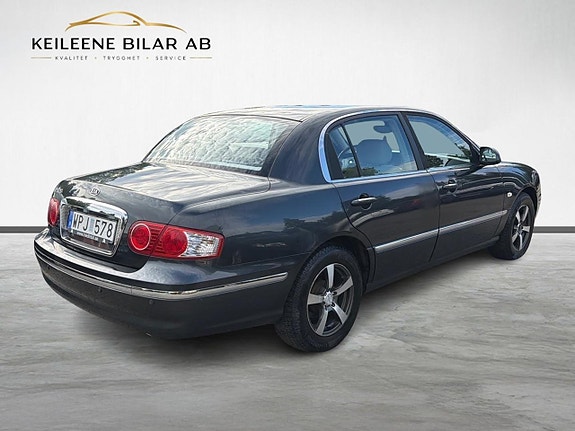 Kia Opirus 6 of 22