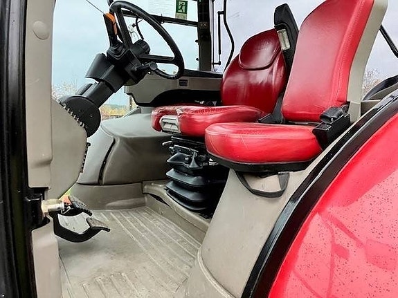 Case IH Puma 215 10 of 15