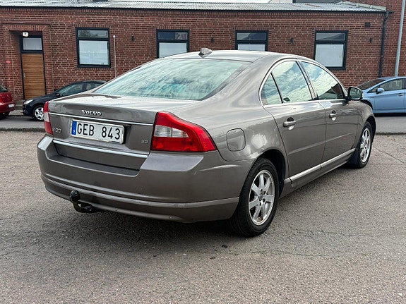Volvo S80 5 of 12
