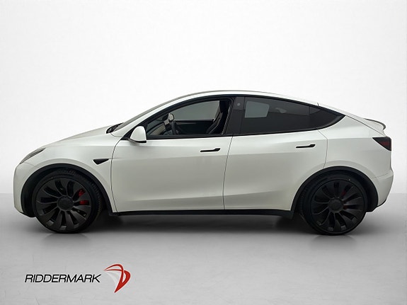 Tesla Model Y 5 of 30