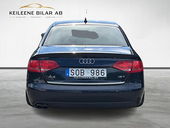 Audi A4 6 of 21