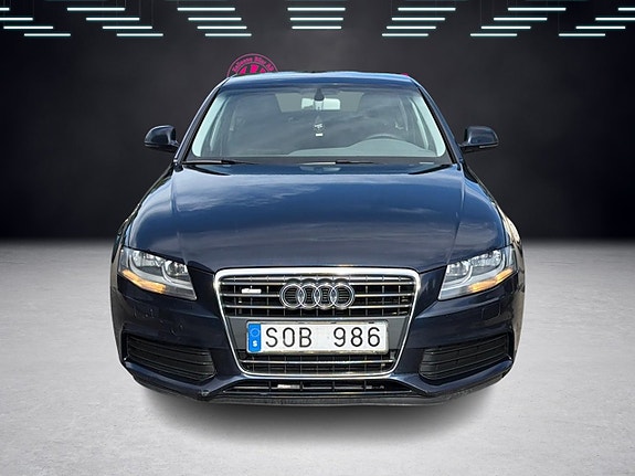 Audi A4 3 of 20