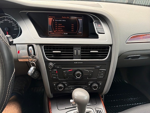 Audi A4 9 of 20