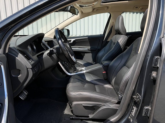 Volvo XC60 7 of 13
