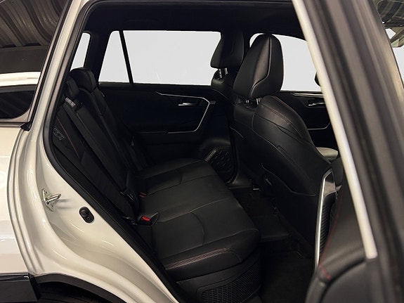 Toyota RAV4 21 of 22