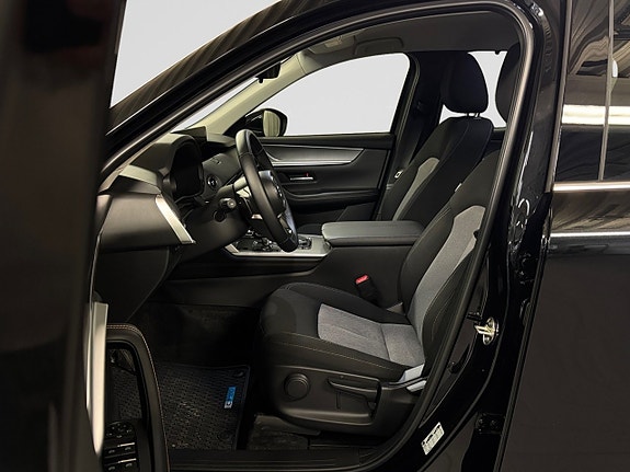 Mazda CX-80 12 of 21