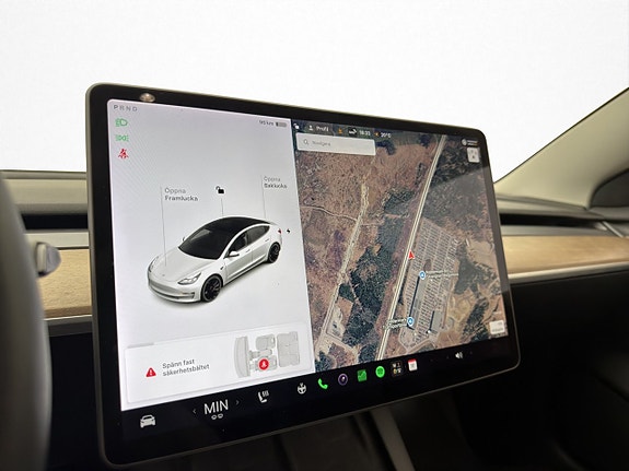 Tesla Model 3 18 of 30