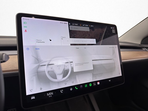 Tesla Model 3 21 of 30