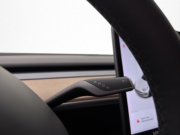 Tesla Model 3 16 of 30
