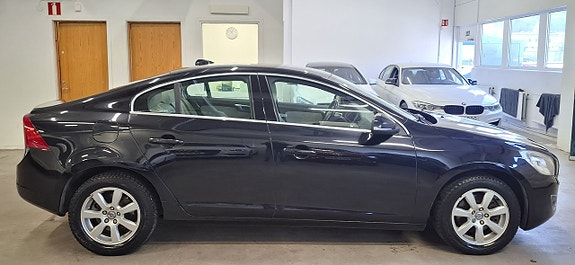 Volvo S60 6 of 26