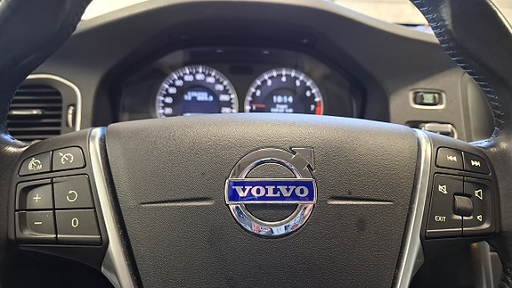 Volvo S60 25 of 26