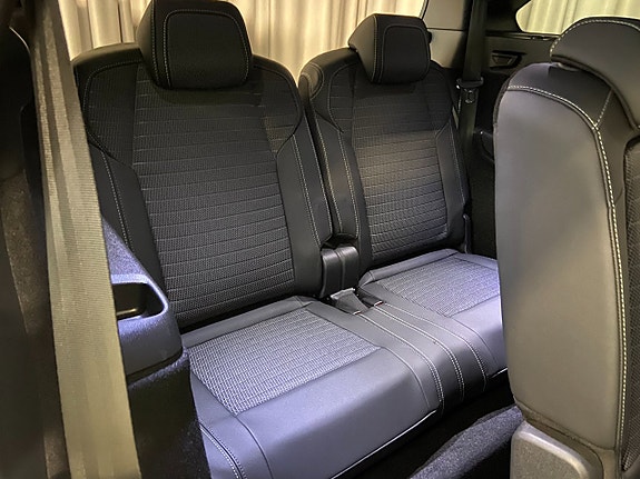 Peugeot 5008 13 of 21