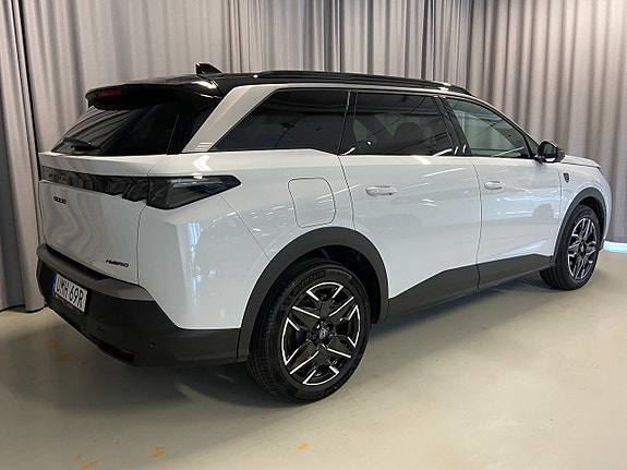 Peugeot 5008 5 of 5