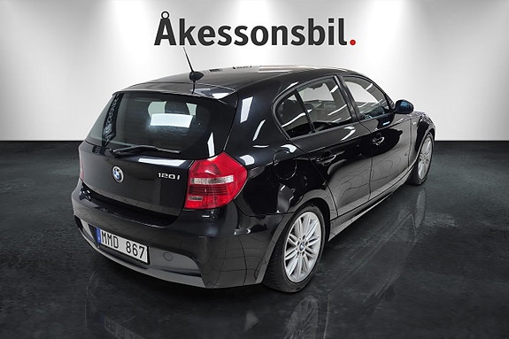 BMW 120 5 of 9