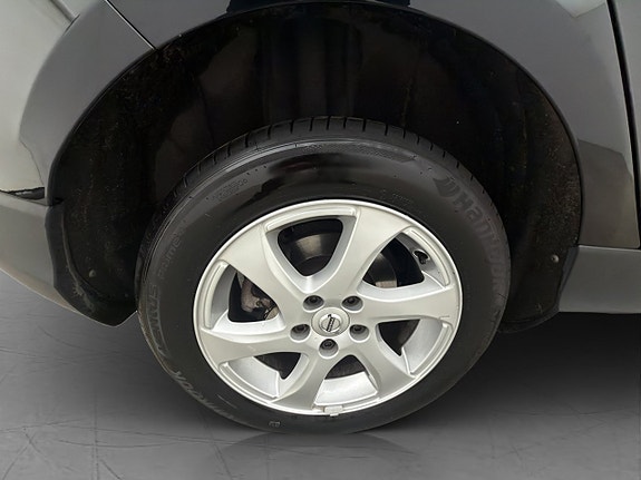 Volvo V40 Cross Country 28 of 29