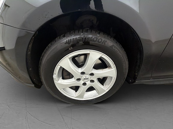Volvo V40 Cross Country 26 of 29