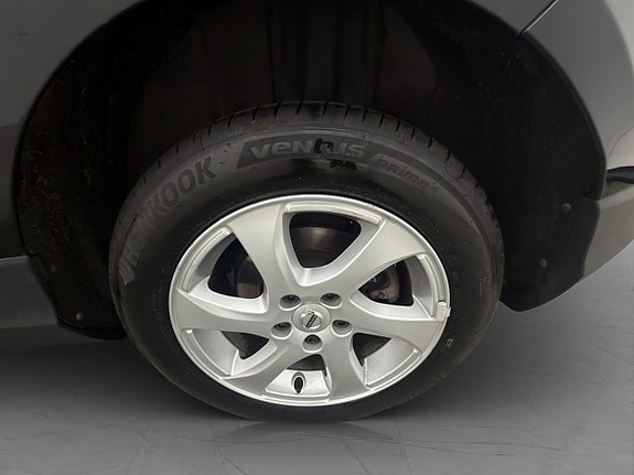 Volvo V40 Cross Country 27 of 29