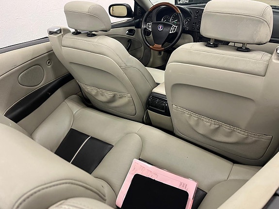 Saab 9-3 13 of 17