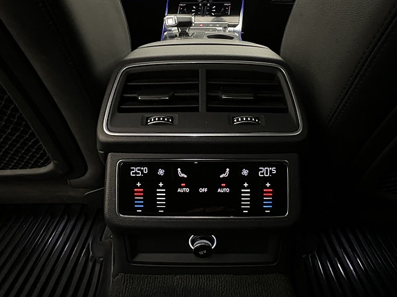 Audi A6 15 of 30