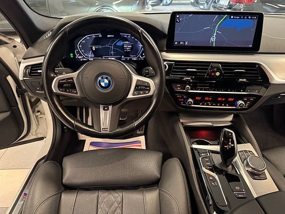 BMW 530e 8 of 19
