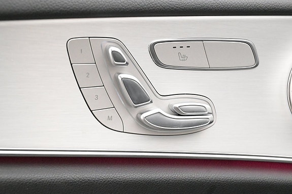 Mercedes-Benz E300 12 of 27