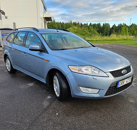 Ford Mondeo 3 of 5