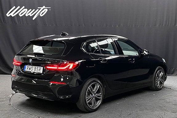 BMW 118i 5 of 5