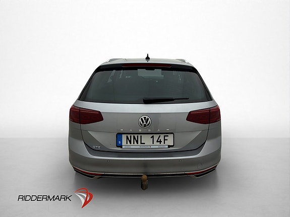 Volkswagen Passat 7 of 30