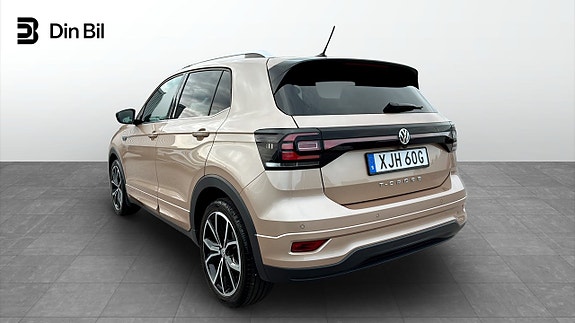 Volkswagen T-Cross 3 of 5