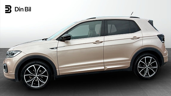 Volkswagen T-Cross 2 of 5