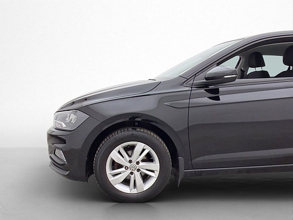 Volkswagen Polo 24 of 27