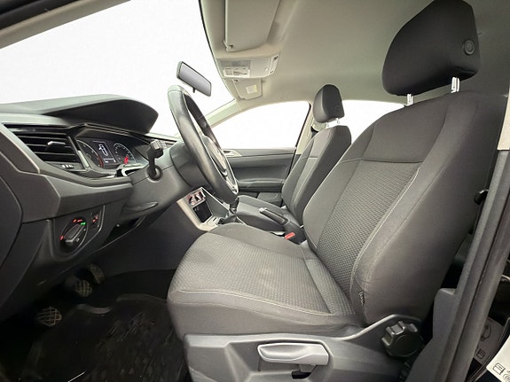 Volkswagen Polo 9 of 27