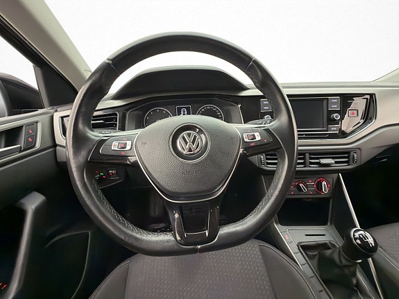 Volkswagen Polo 11 of 27