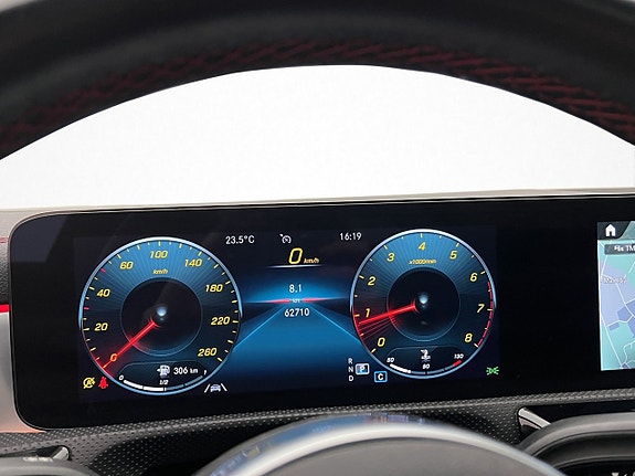 Mercedes-Benz CLA200 18 of 30