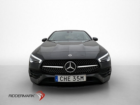 Mercedes-Benz CLA200 2 of 5