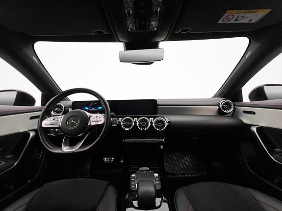 Mercedes-Benz CLA200 13 of 30