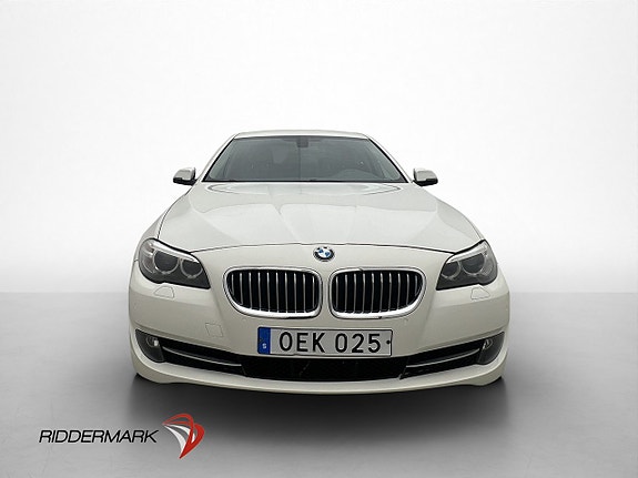 BMW 520d 2 of 5